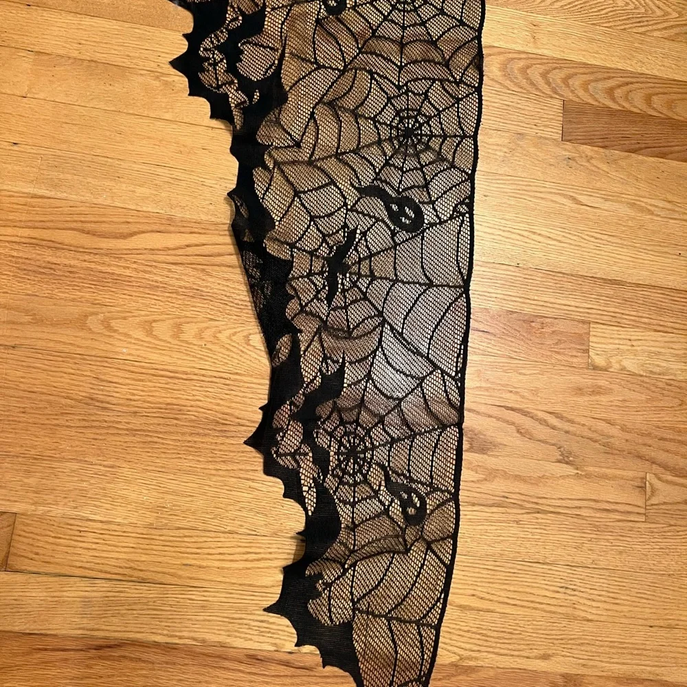 N/A elegant black